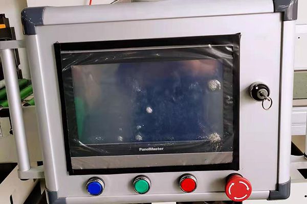 Подвижный сенсорный экран
